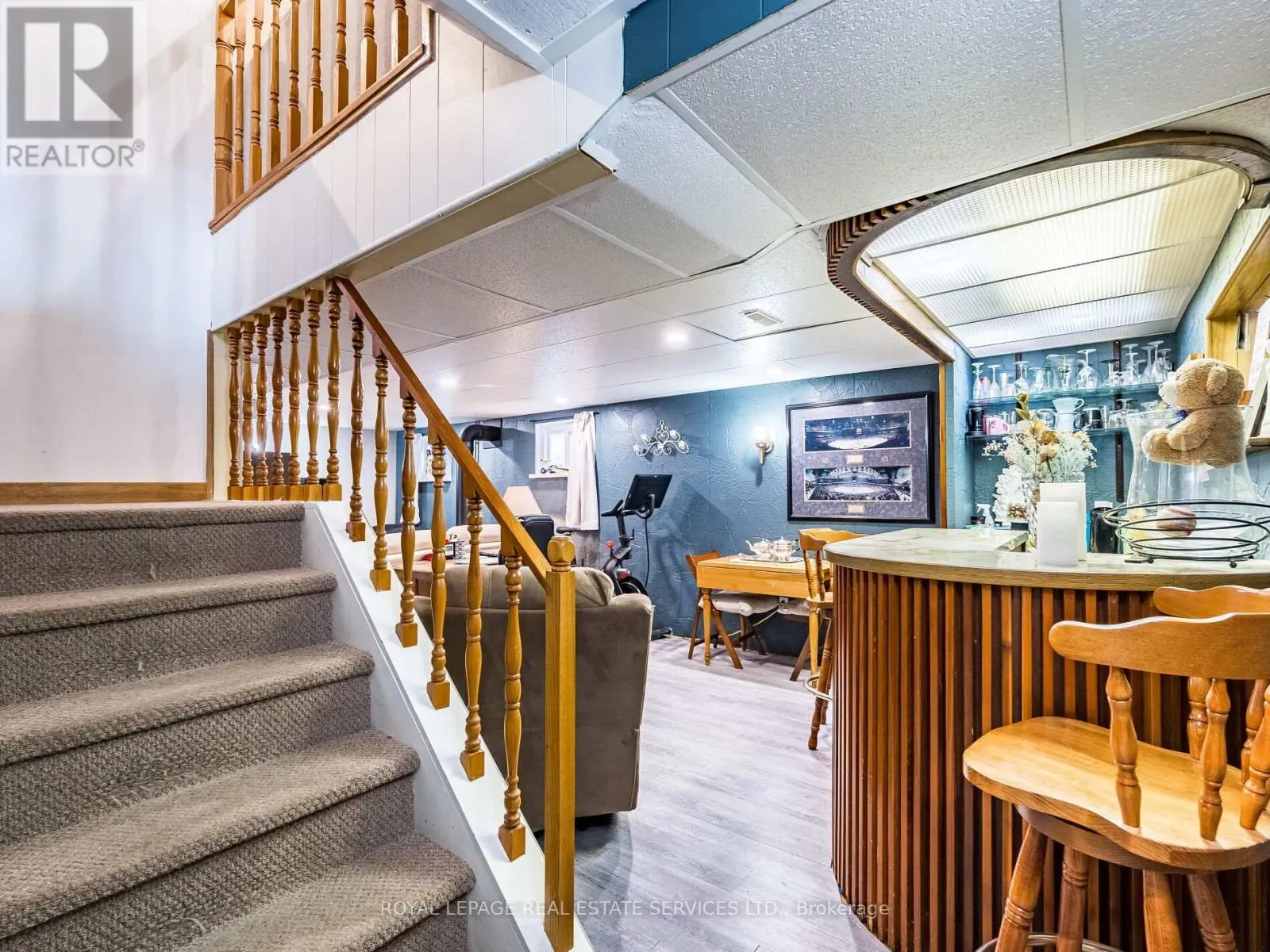 14 FINCHLEY CRESCENT