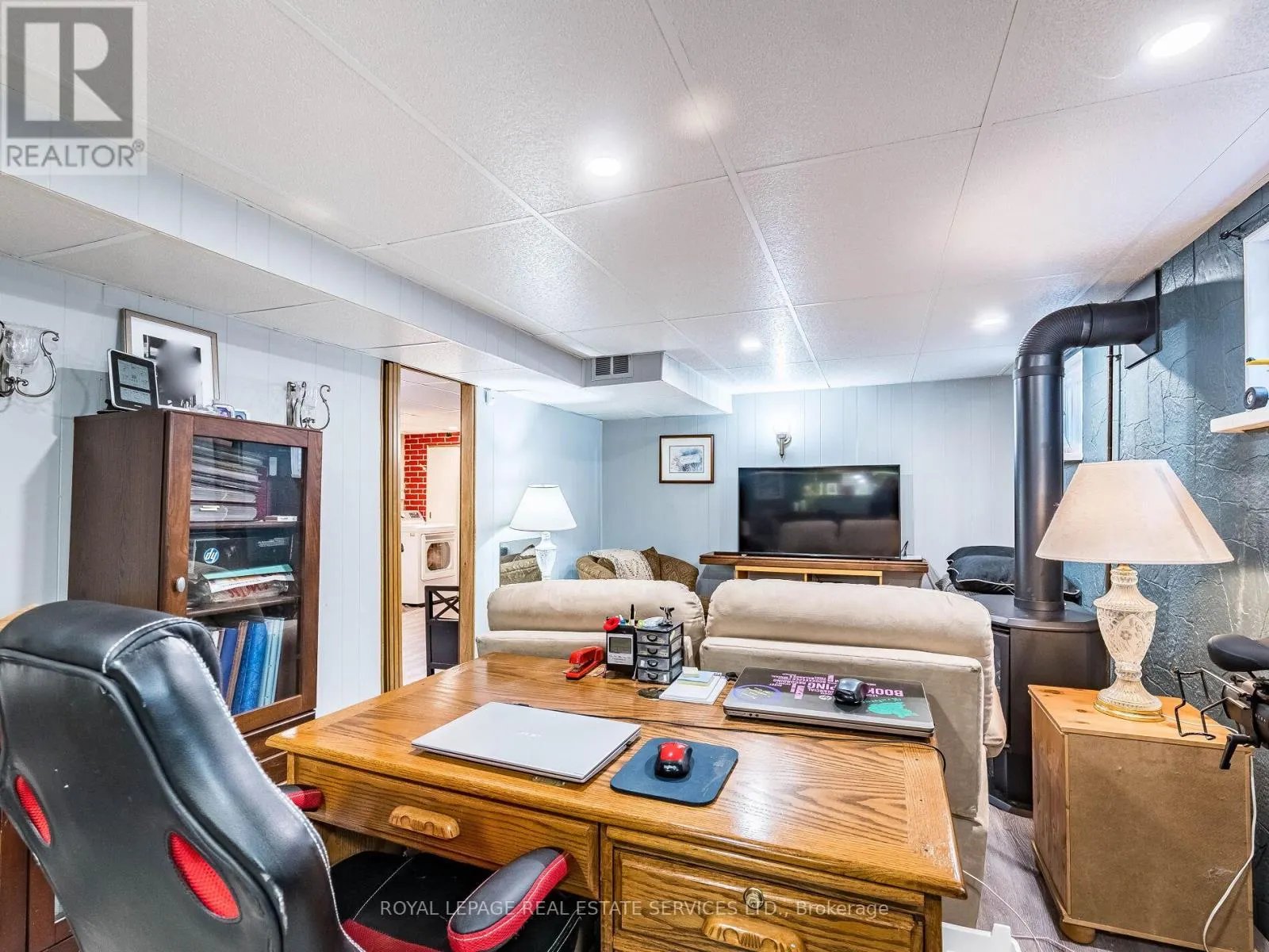 14 FINCHLEY CRESCENT