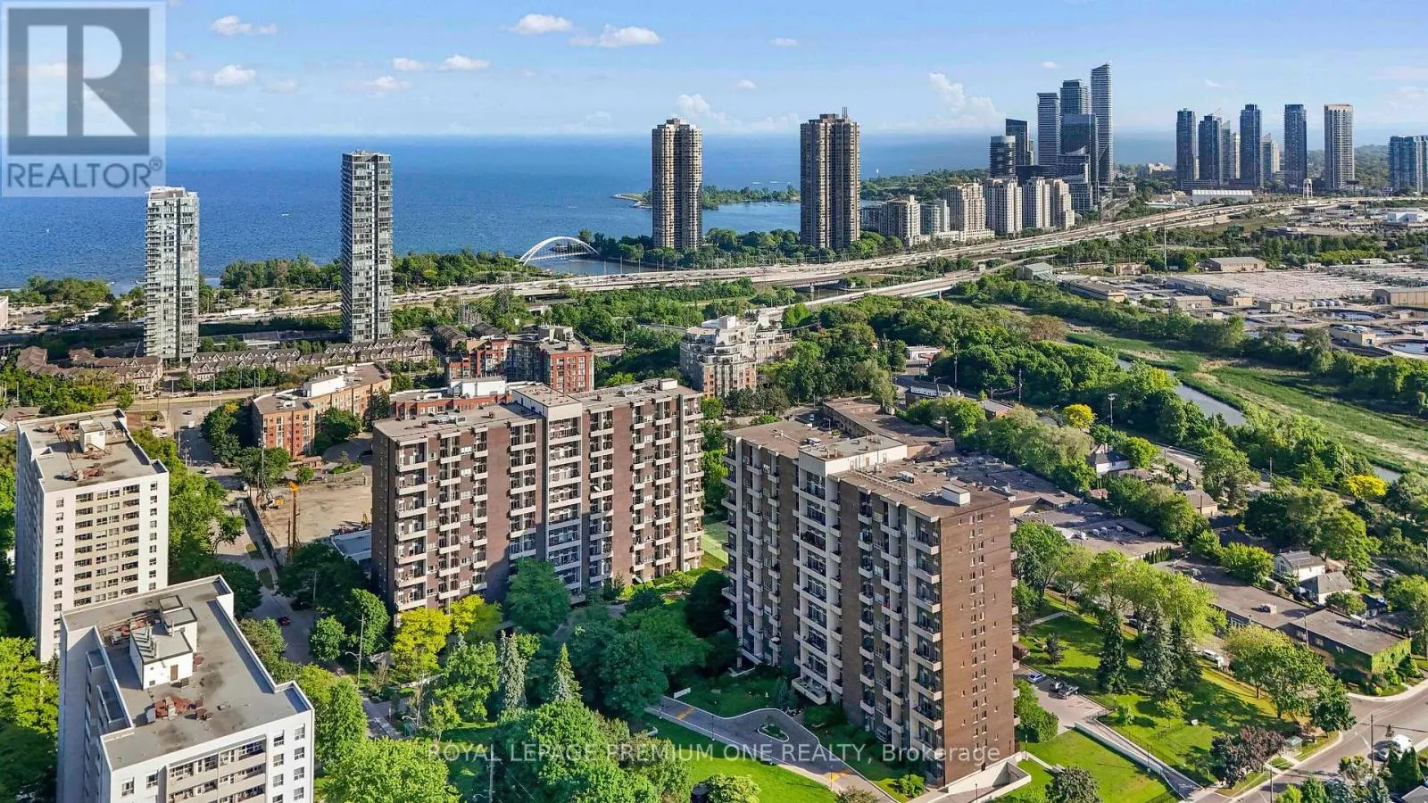 608 - 60 SOUTHPORT STREET