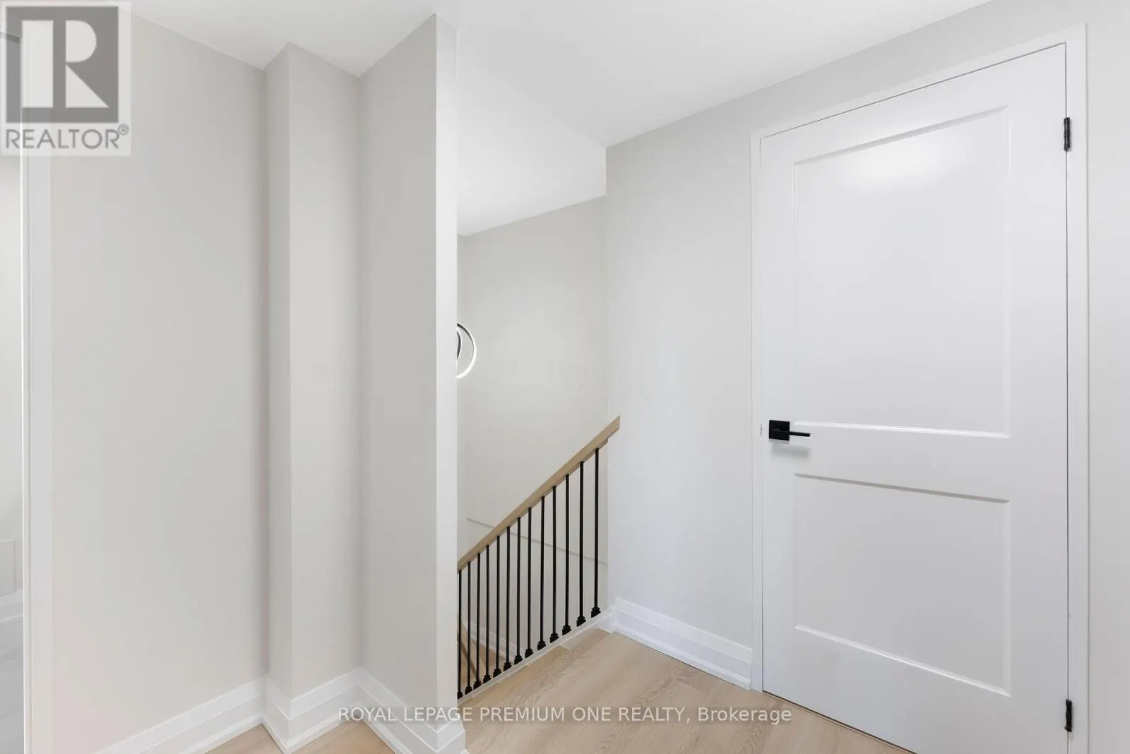 608 - 60 SOUTHPORT STREET