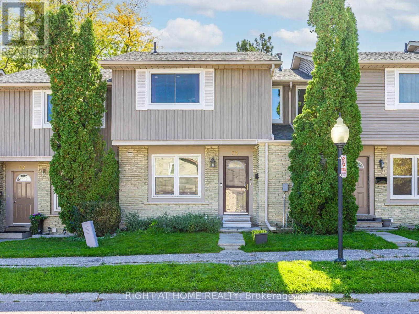 28 - 120 FALCONER DRIVE