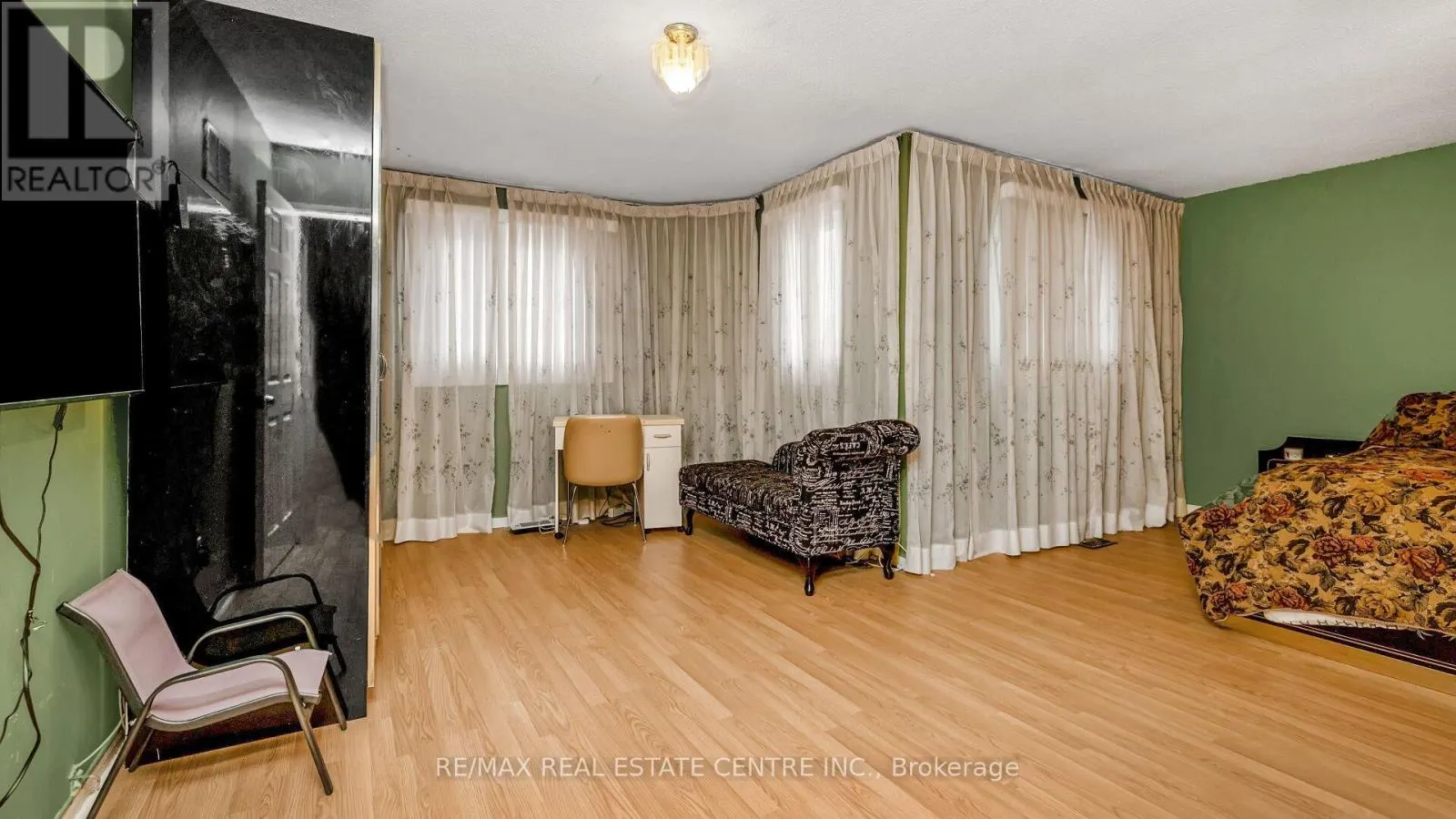 4489 WEYMOUTH COMMONS CRESCENT