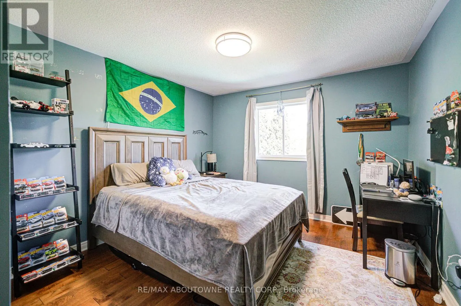 2193 MEADOWLAND DRIVE