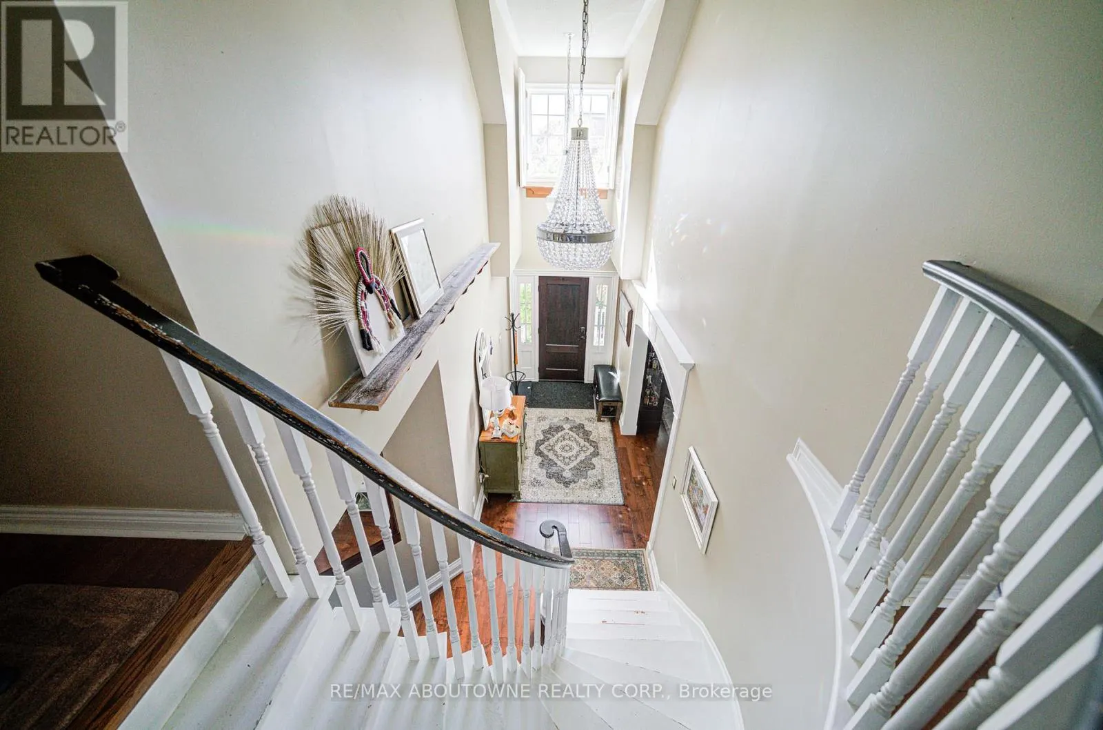 2193 MEADOWLAND DRIVE