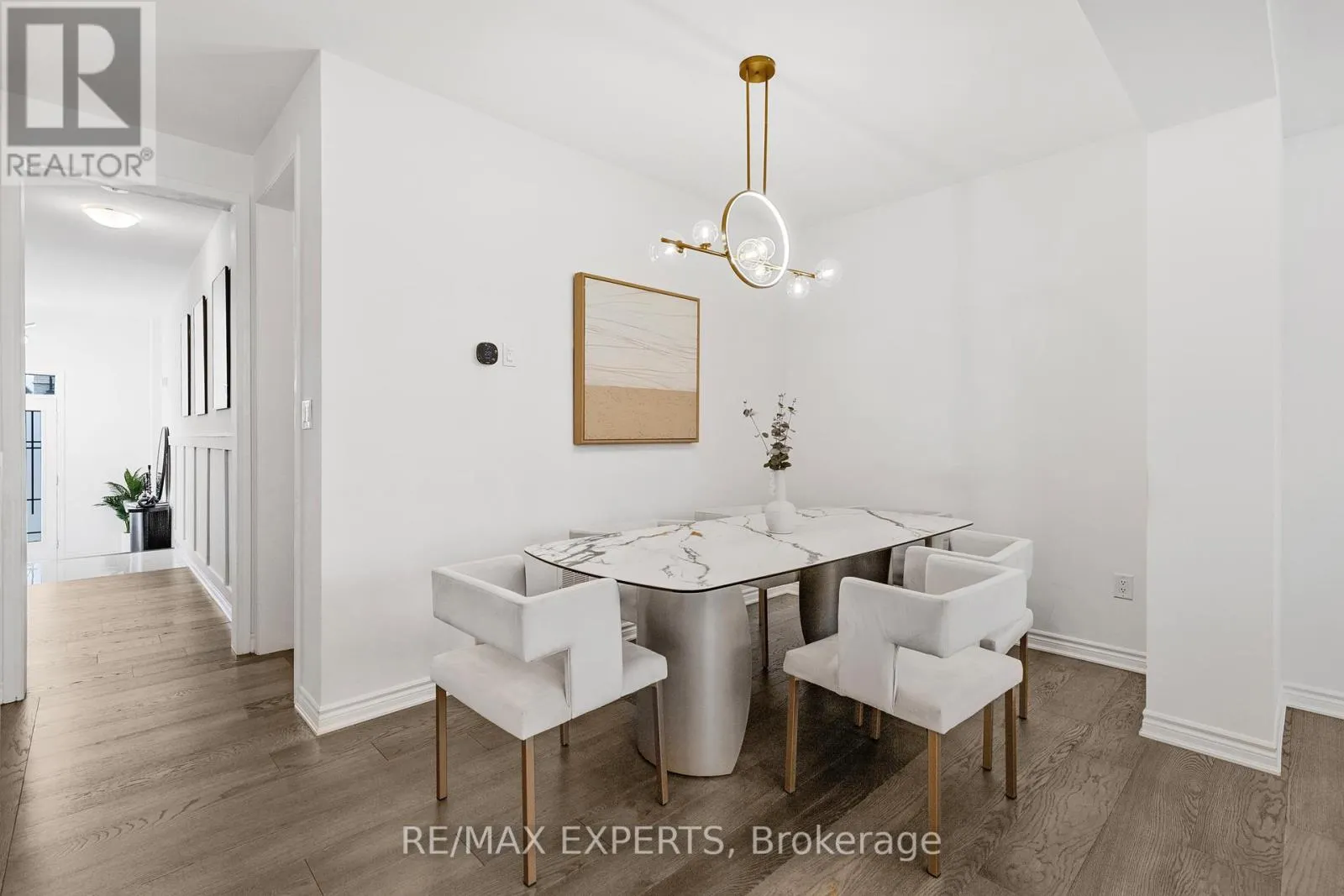 1358 LOBELIA CRESCENT