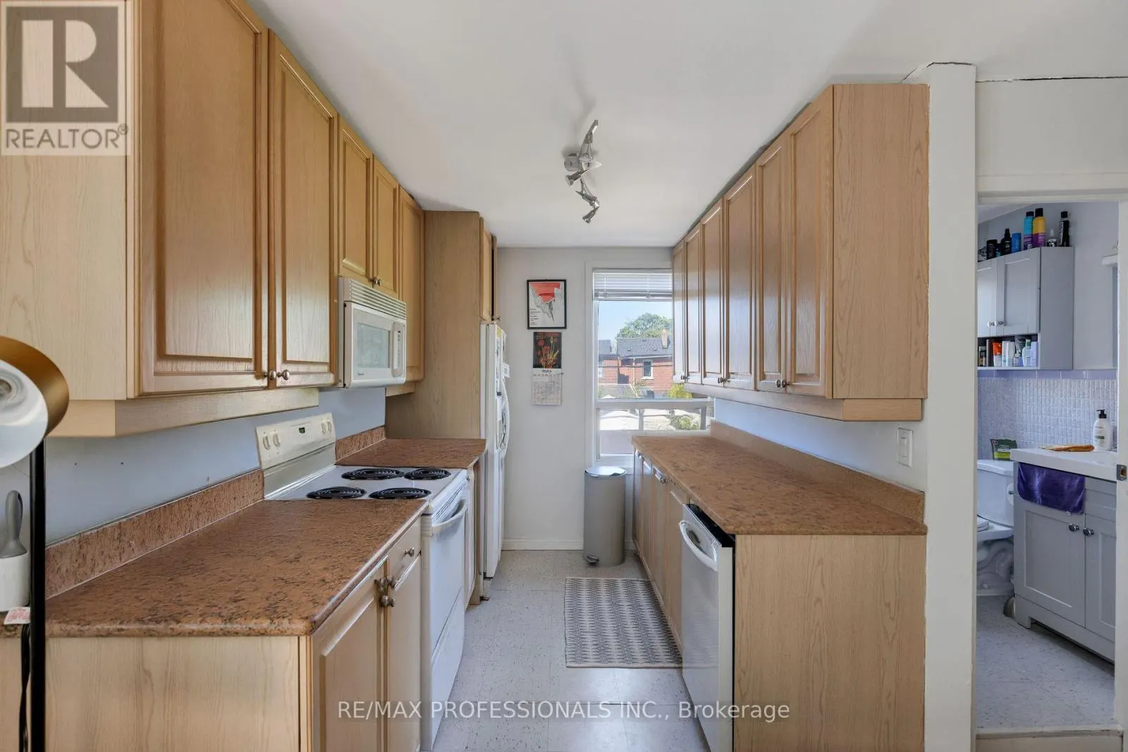 176 SYMINGTON AVENUE