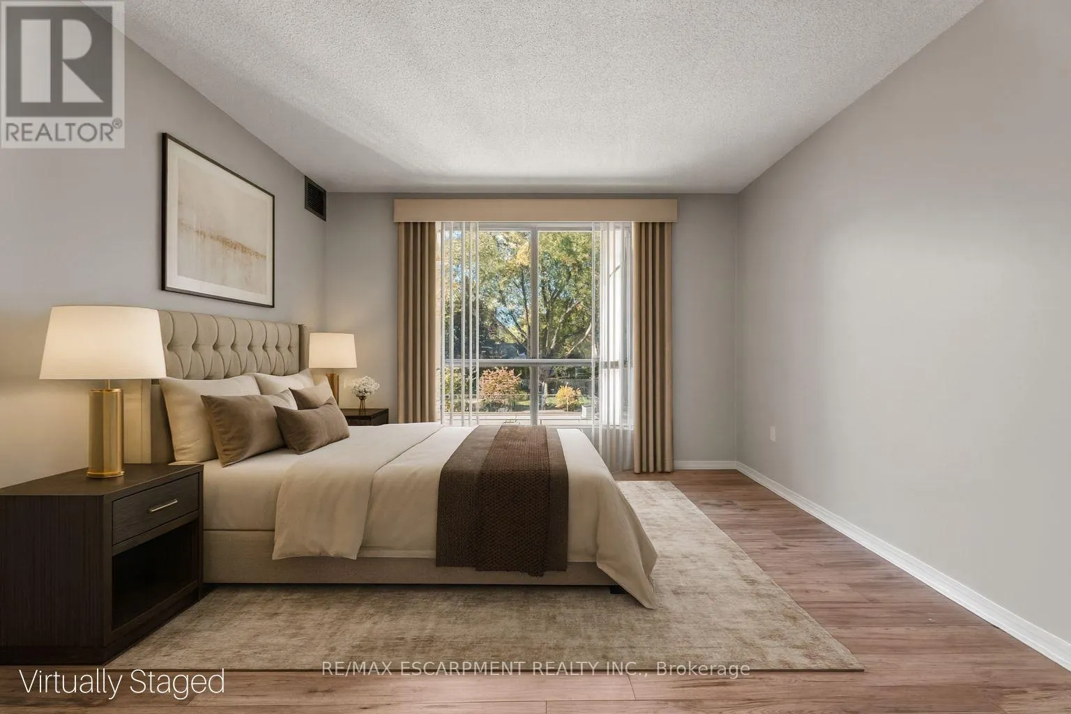 302 - 1201 NORTH SHORE BOULEVARD E