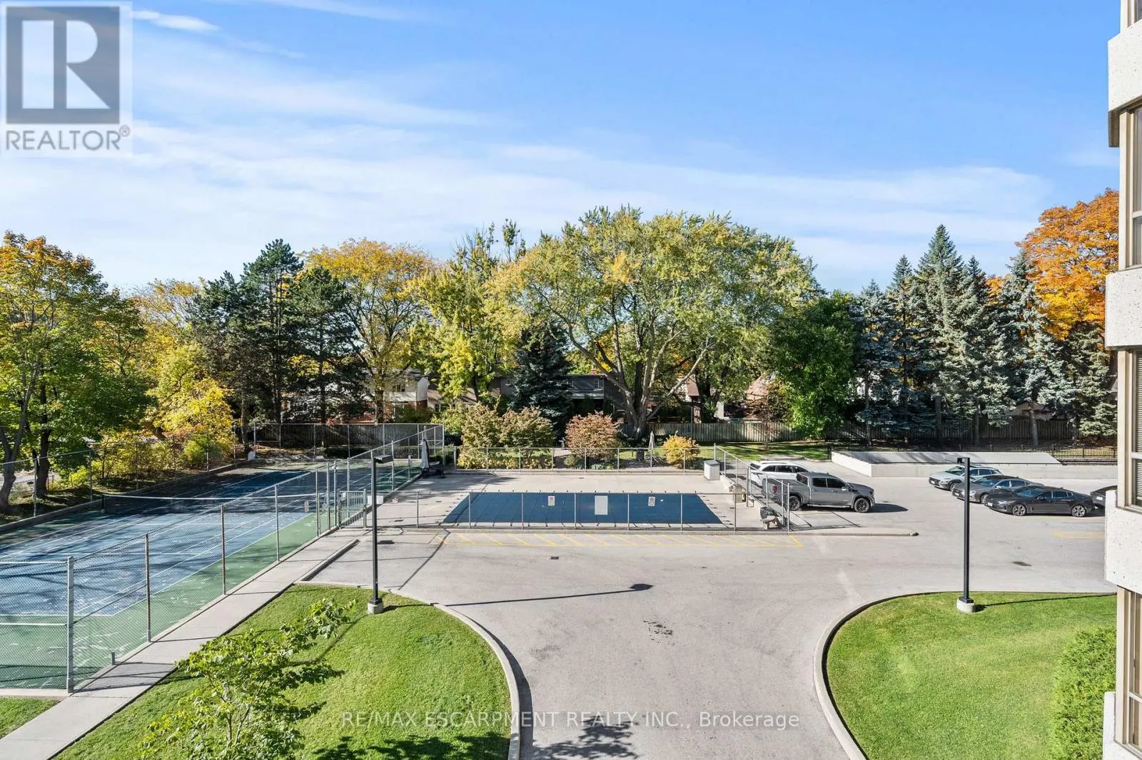 302 - 1201 NORTH SHORE BOULEVARD E