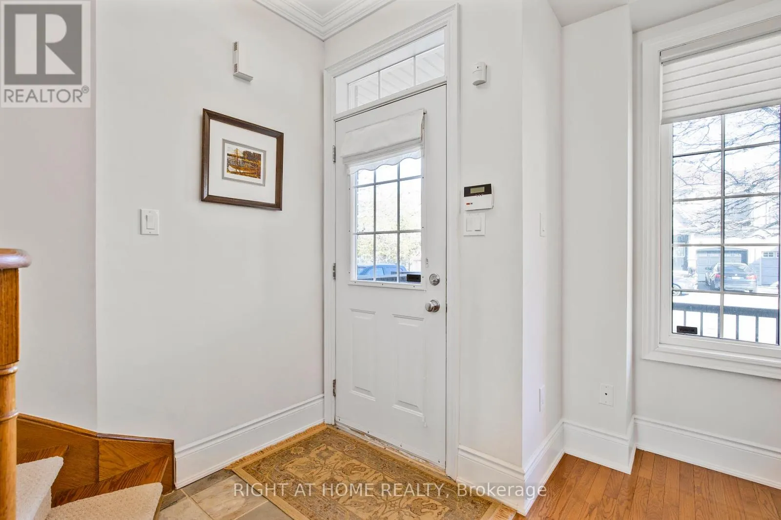 3351 HAYHURST CRESCENT