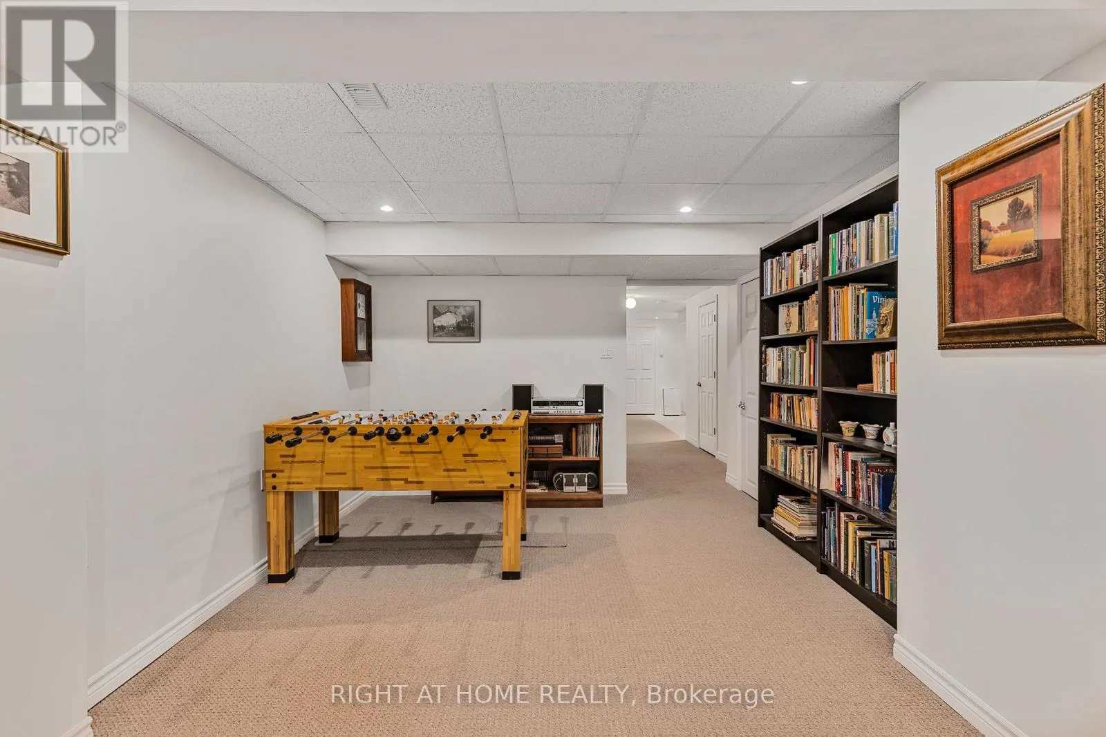 3351 HAYHURST CRESCENT