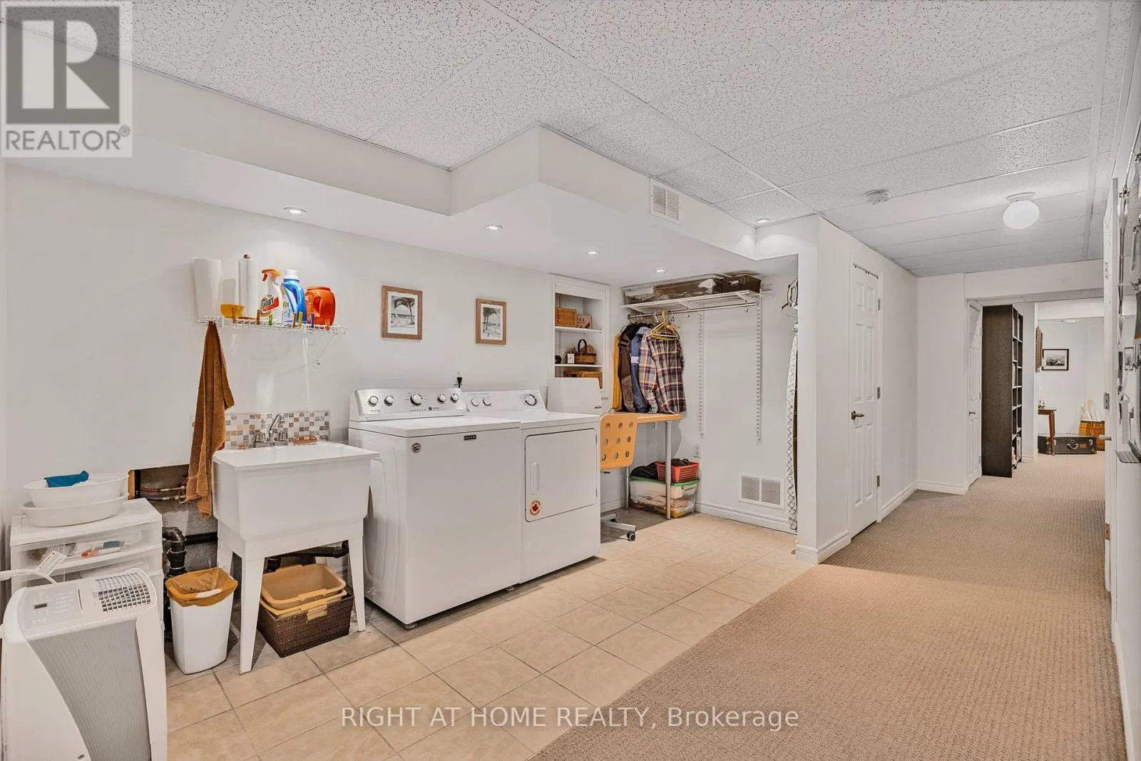 3351 HAYHURST CRESCENT