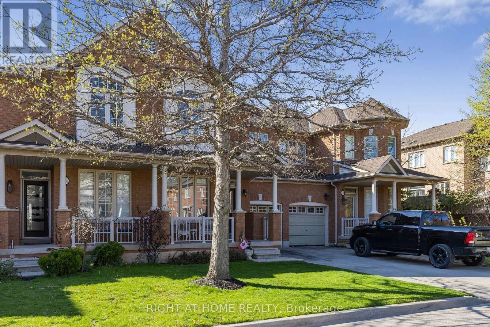 3351 HAYHURST CRESCENT