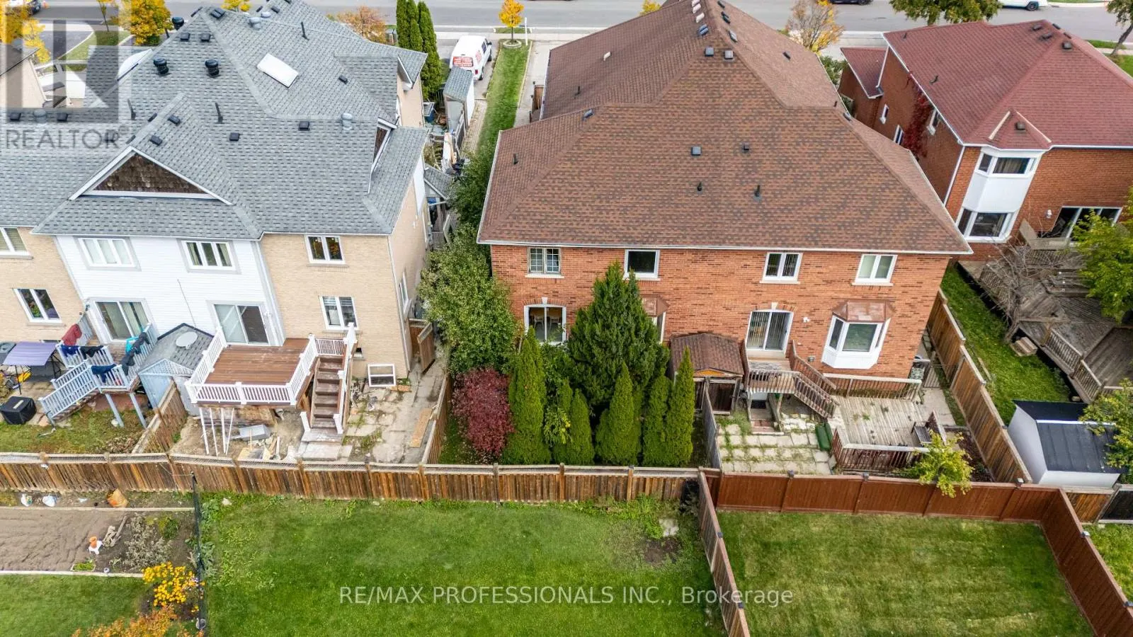 65 HICKORYBUSH AVENUE