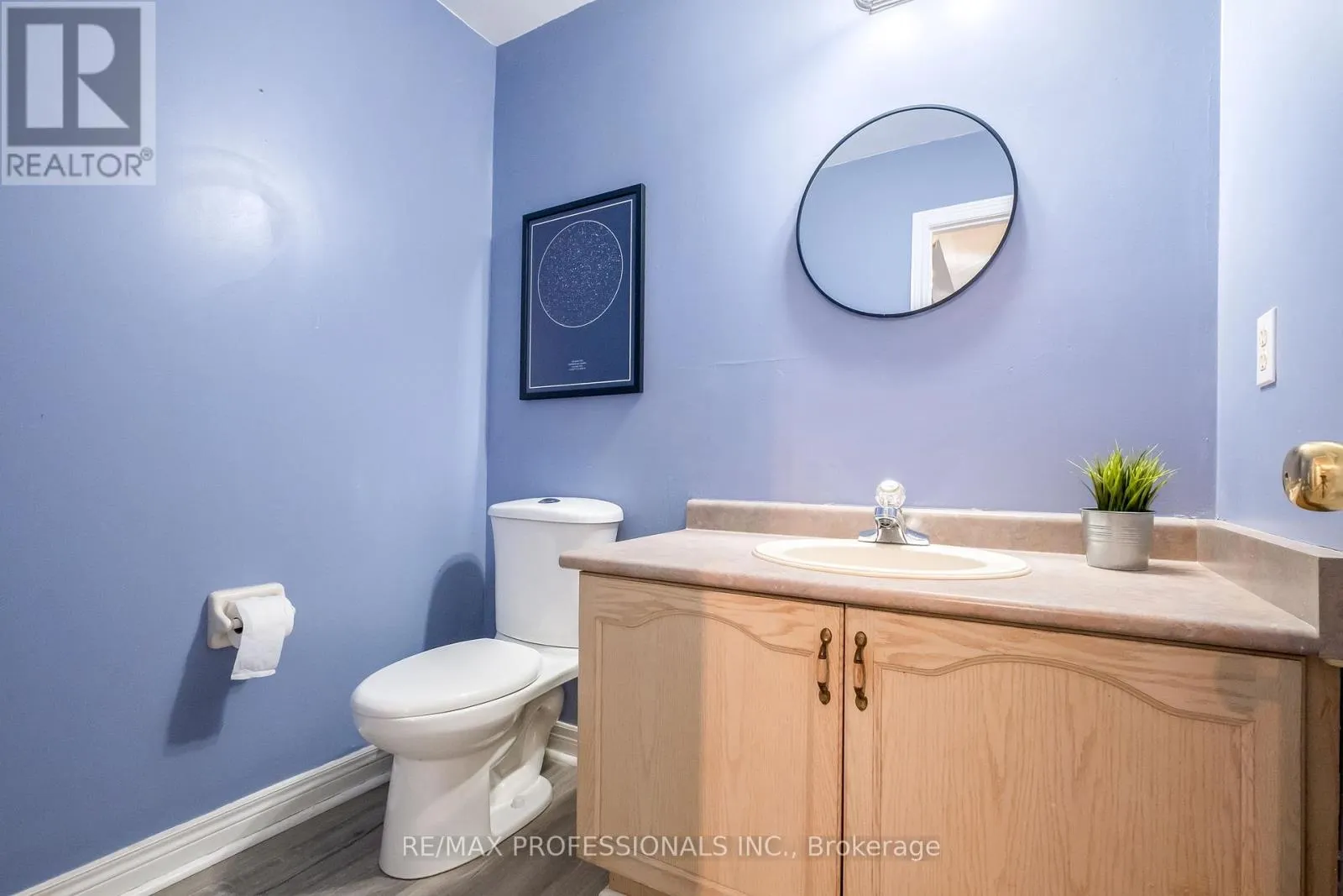 65 HICKORYBUSH AVENUE