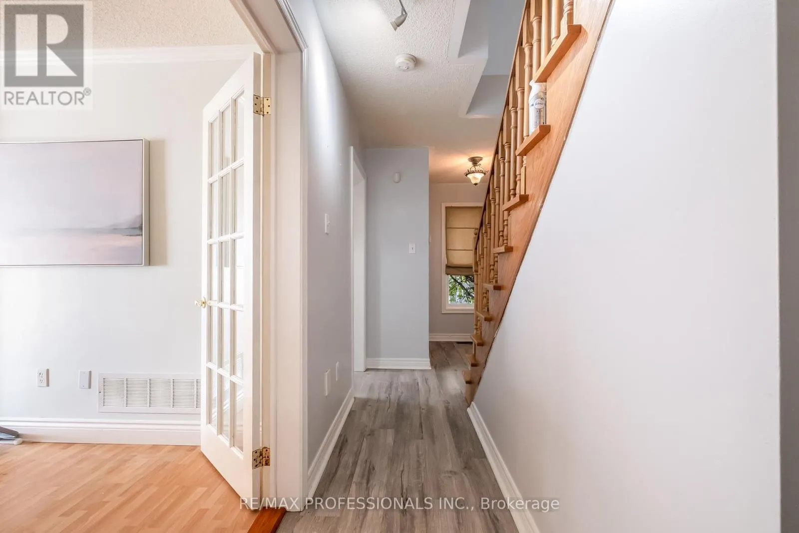 65 HICKORYBUSH AVENUE