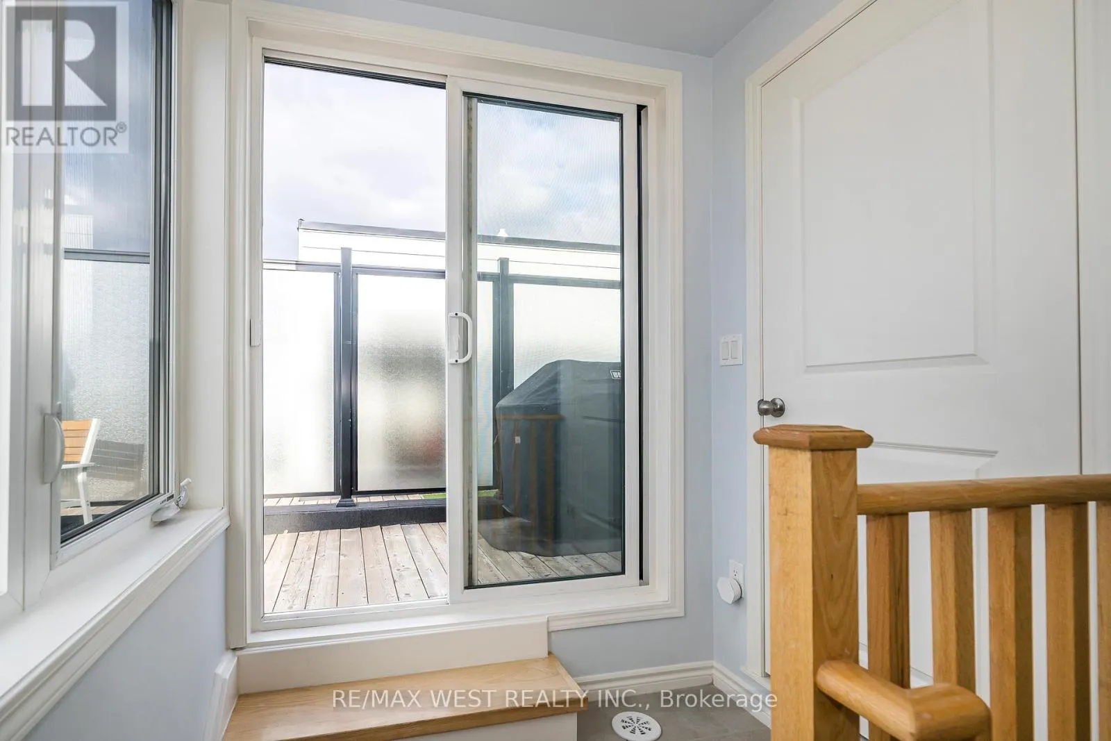 12 - 2285 MCNAB LANE