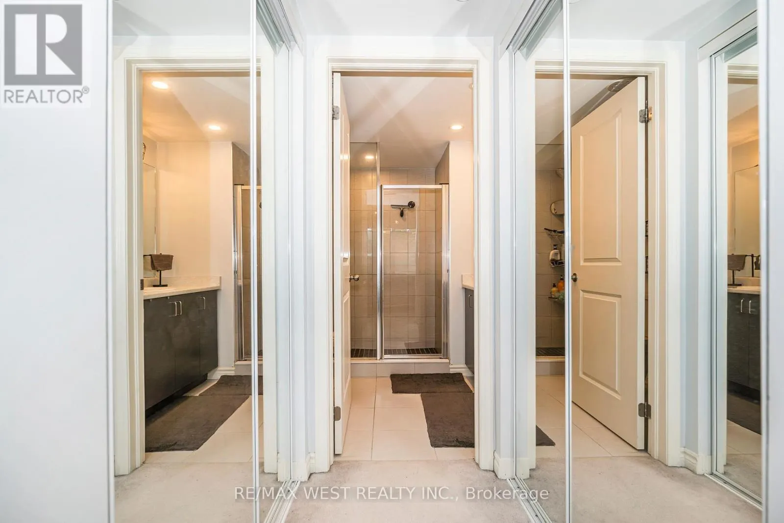 12 - 2285 MCNAB LANE