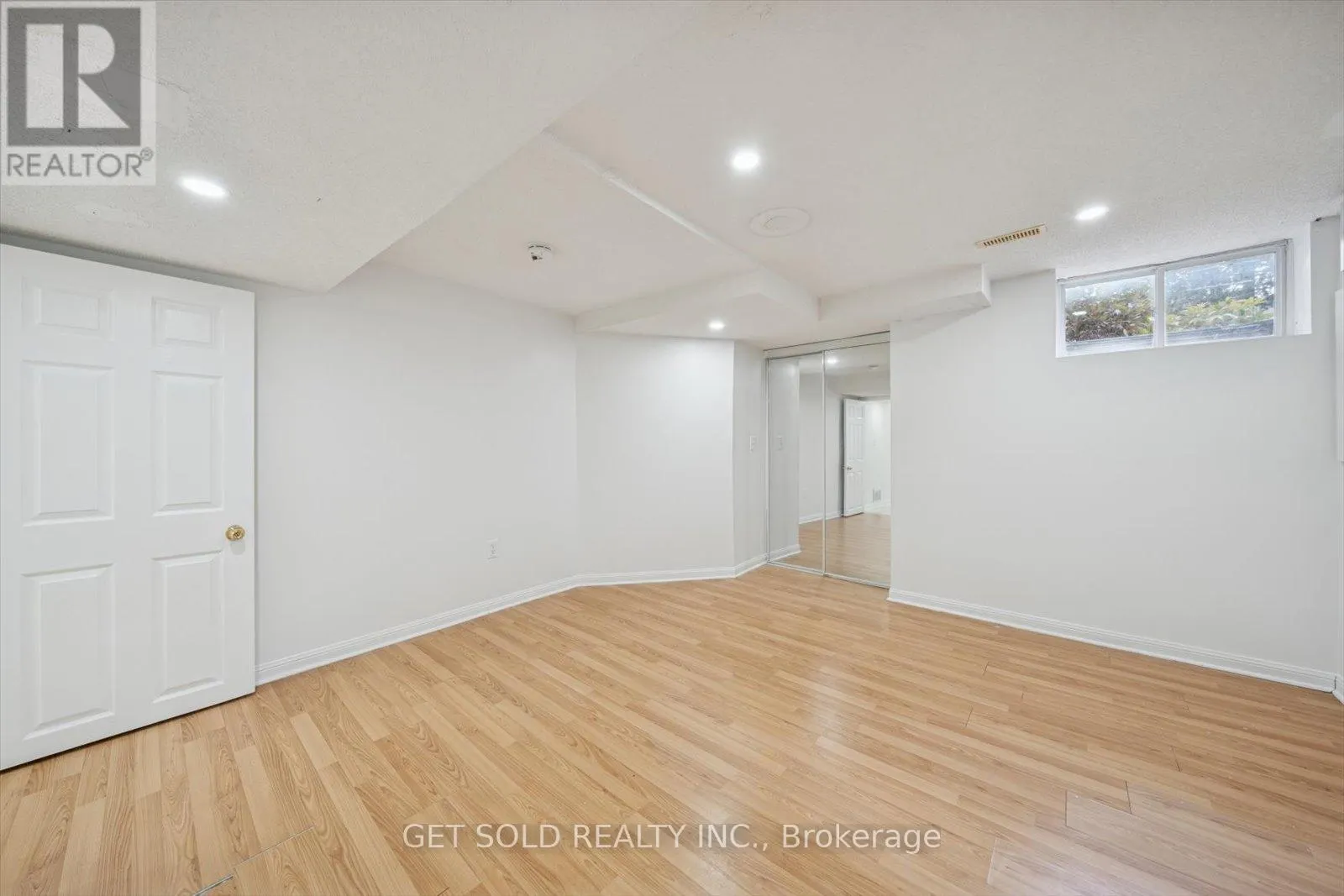 36 FIELD THISTLE DRIVE