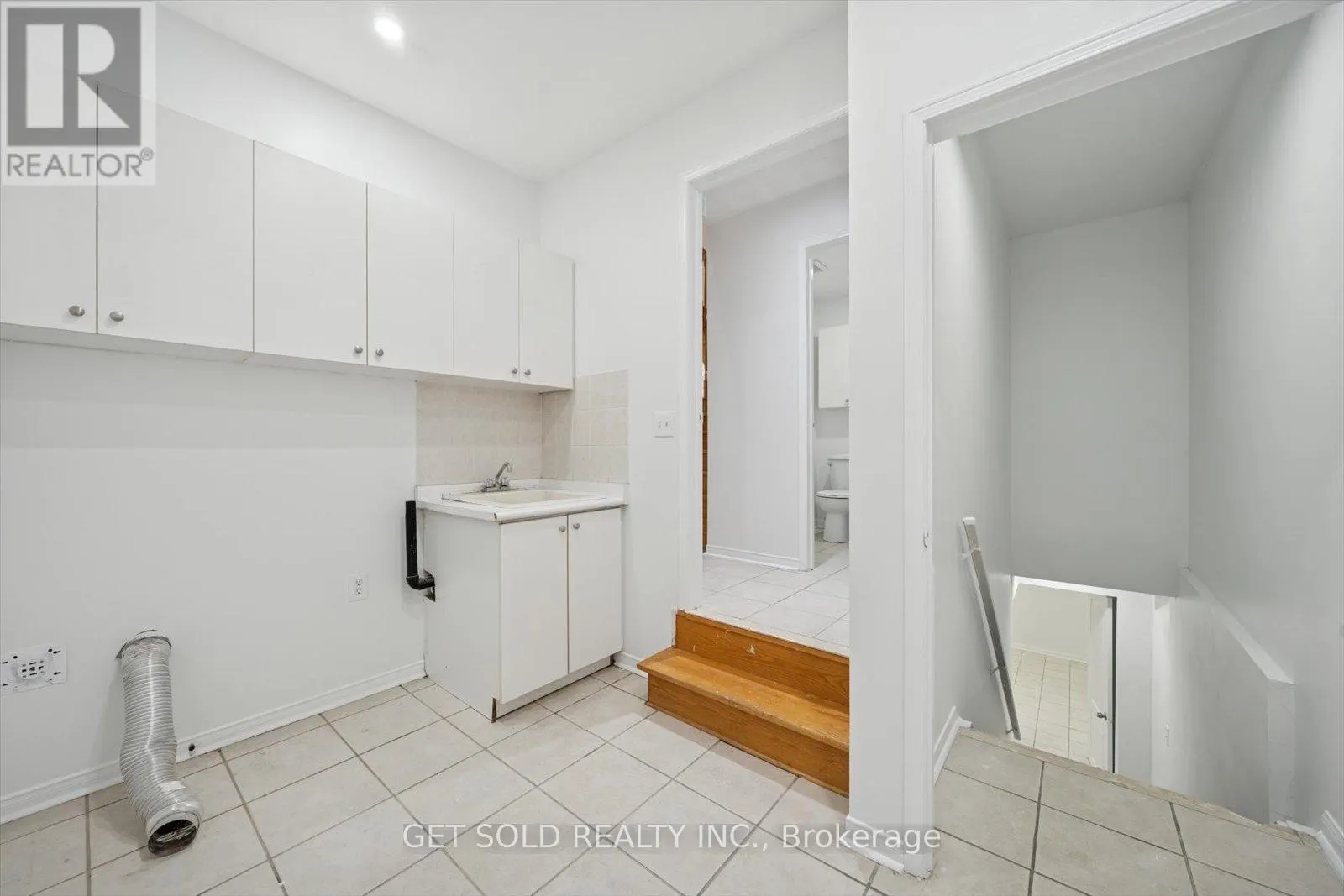 36 FIELD THISTLE DRIVE