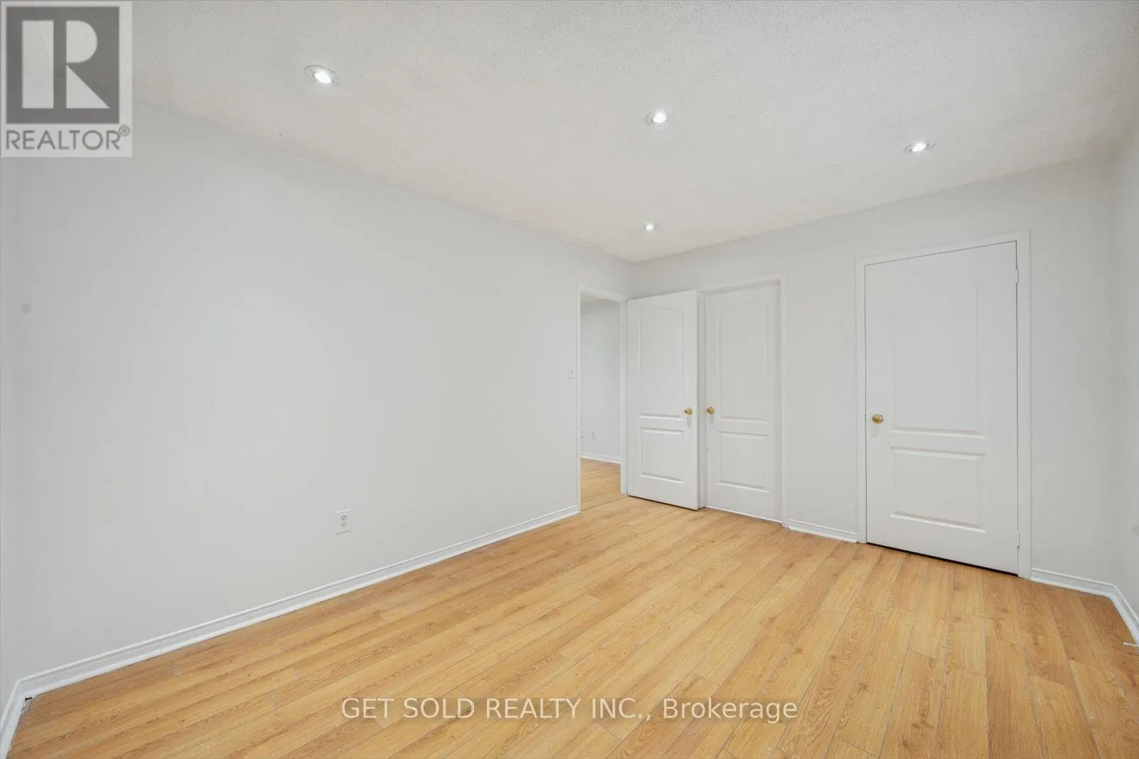 36 FIELD THISTLE DRIVE