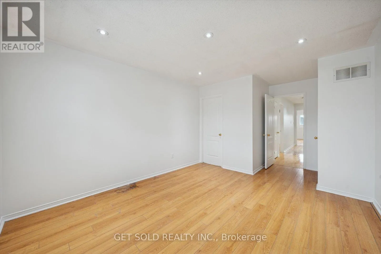 36 FIELD THISTLE DRIVE