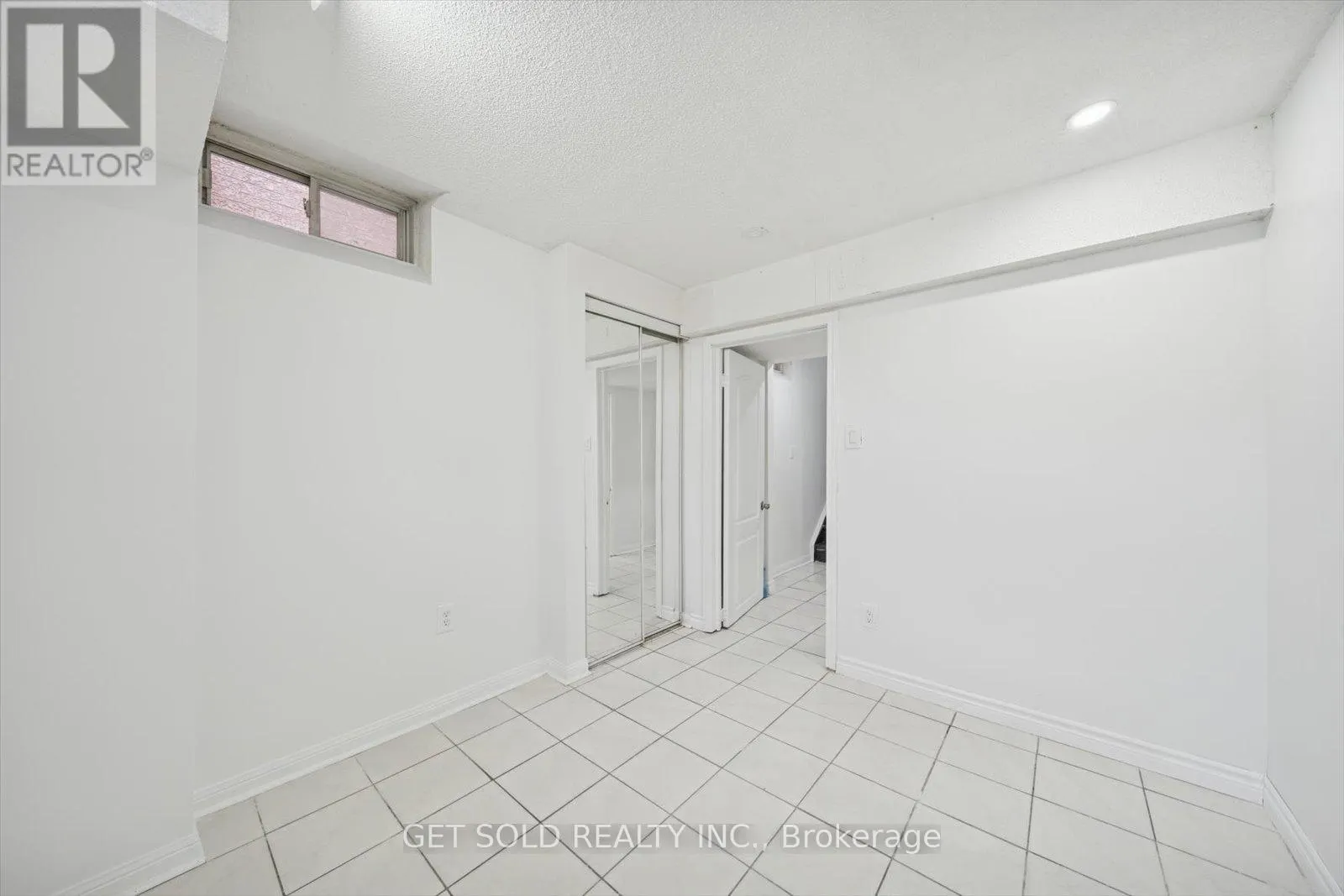 36 FIELD THISTLE DRIVE