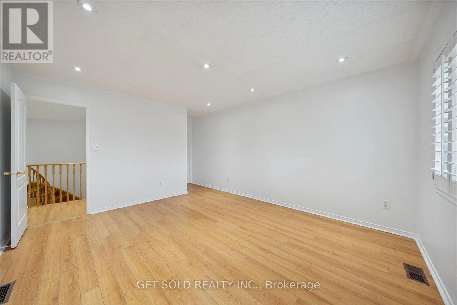 36 FIELD THISTLE DRIVE