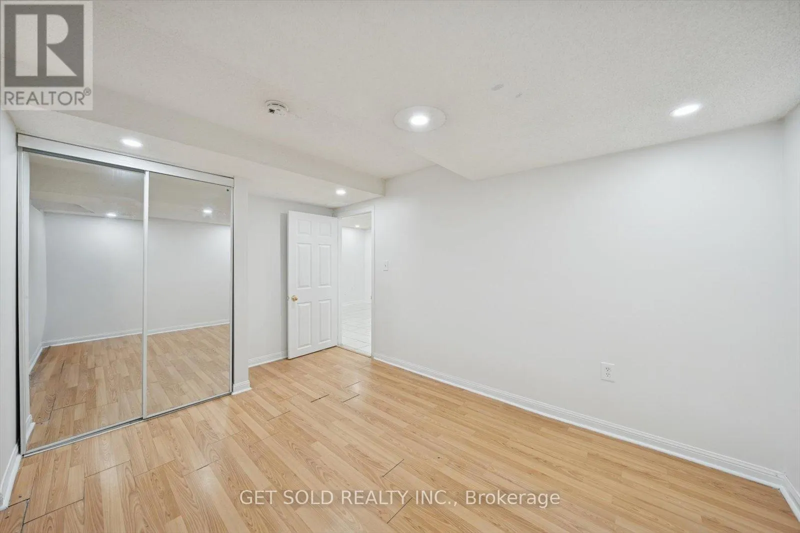 36 FIELD THISTLE DRIVE