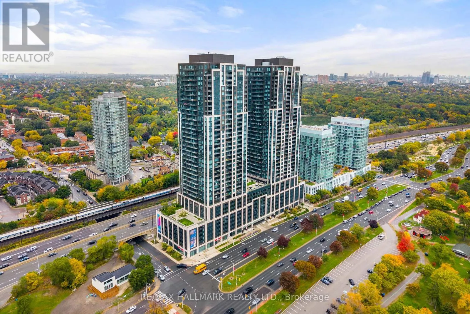 3807 - 1928 LAKESHORE BOULEVARD W