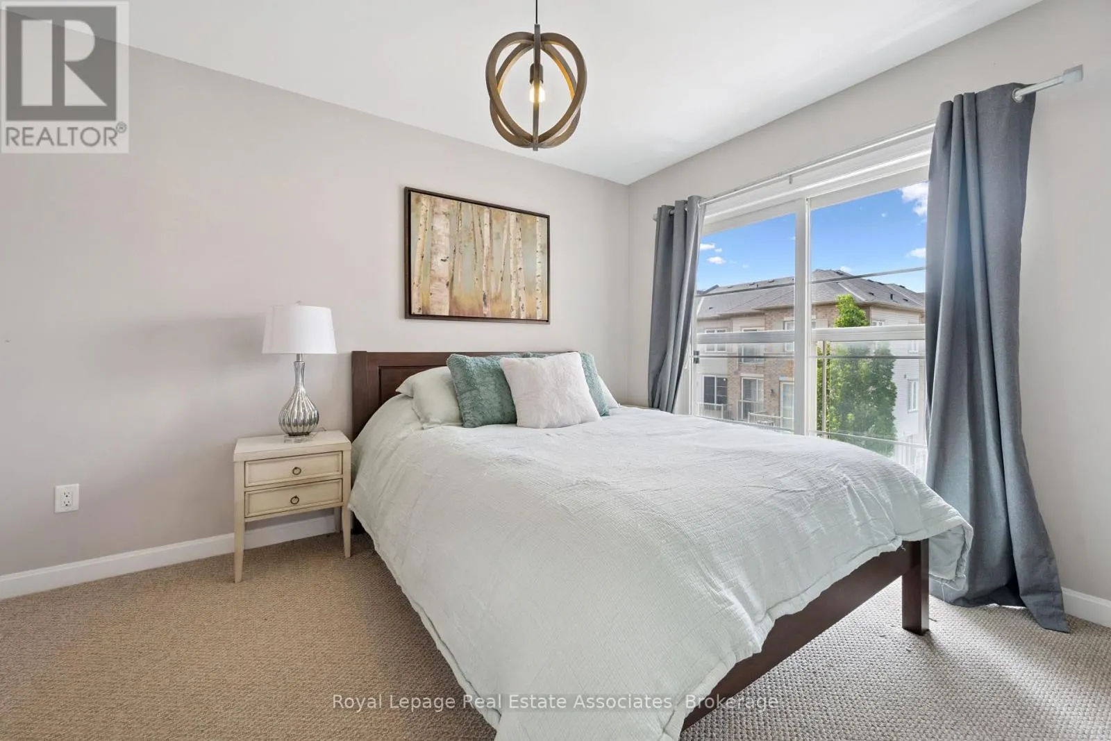 71 - 165 HAMPSHIRE WAY