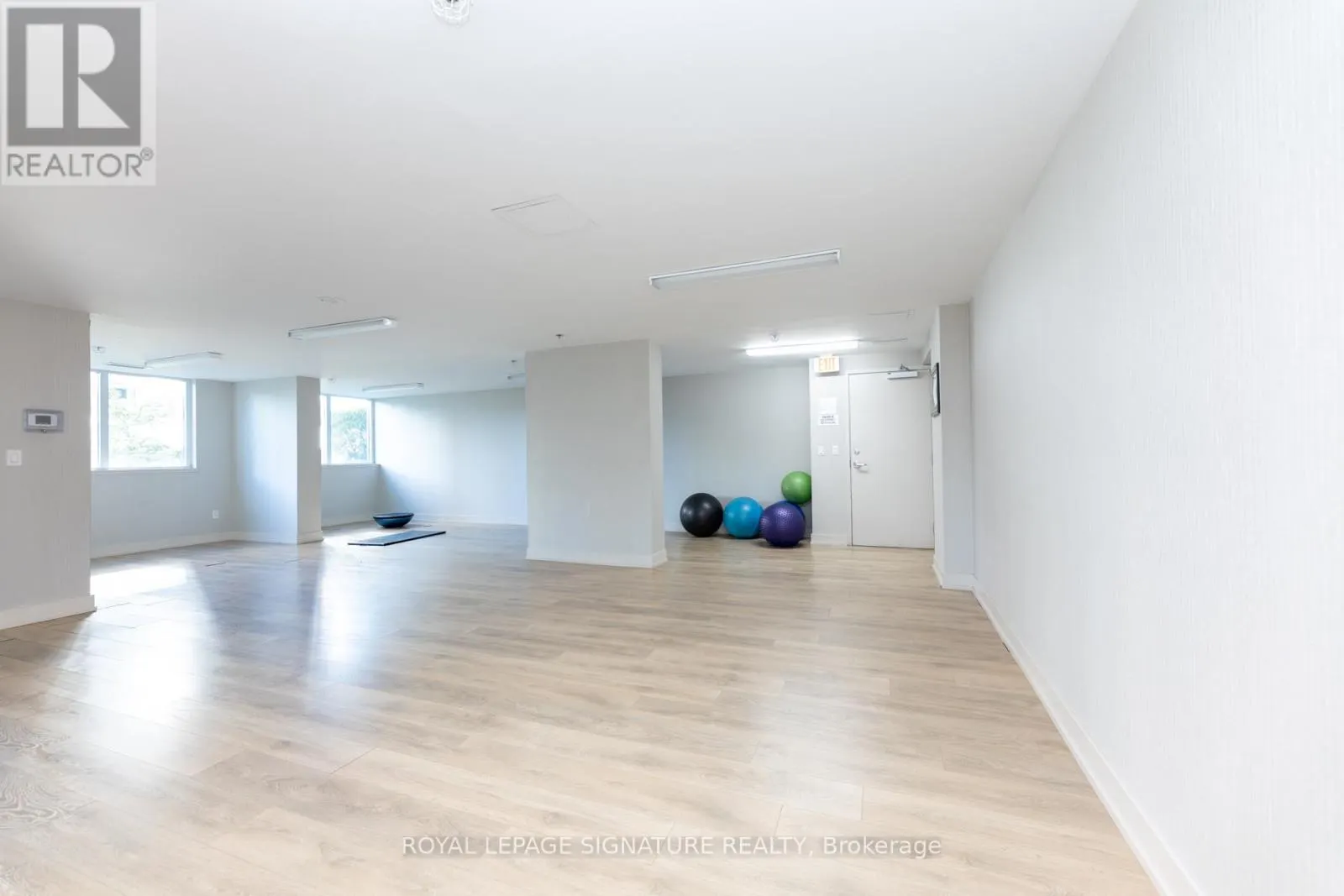 2201 - 1410 DUPONT STREET