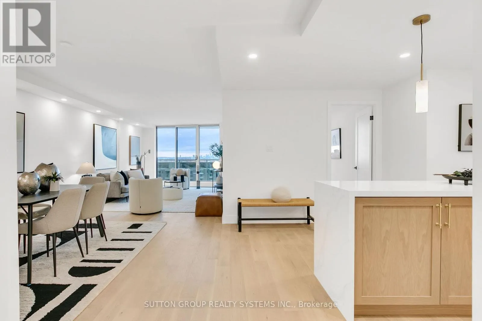 2107 - 820 BURNHAMTHORPE ROAD