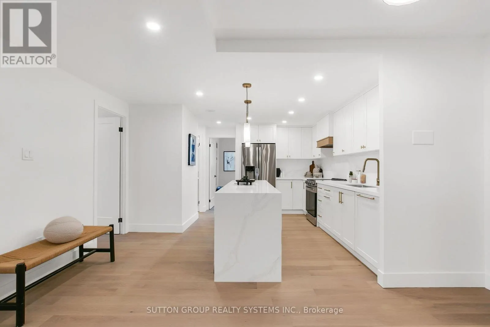 2107 - 820 BURNHAMTHORPE ROAD