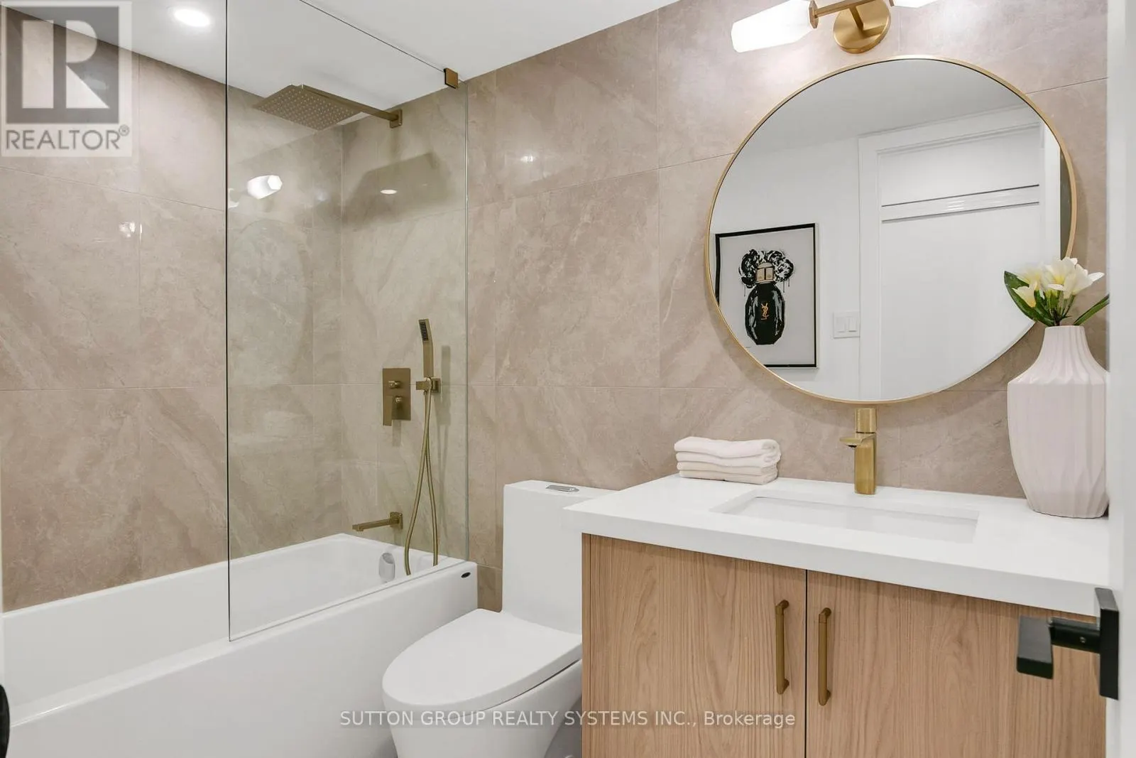 2107 - 820 BURNHAMTHORPE ROAD