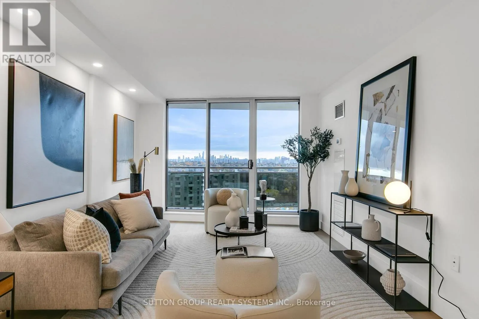 2107 - 820 BURNHAMTHORPE ROAD