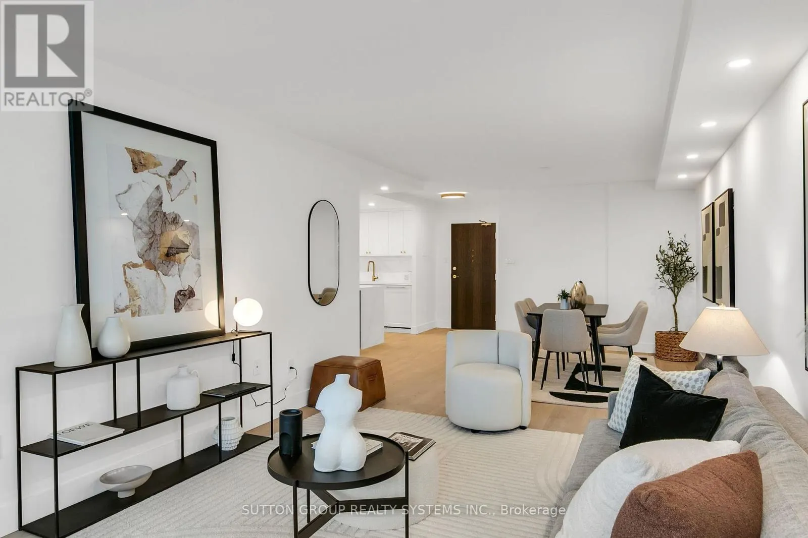 2107 - 820 BURNHAMTHORPE ROAD