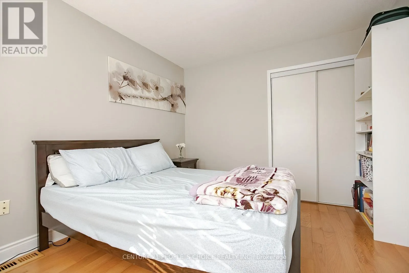 UPPER - 75 LETTY AVENUE