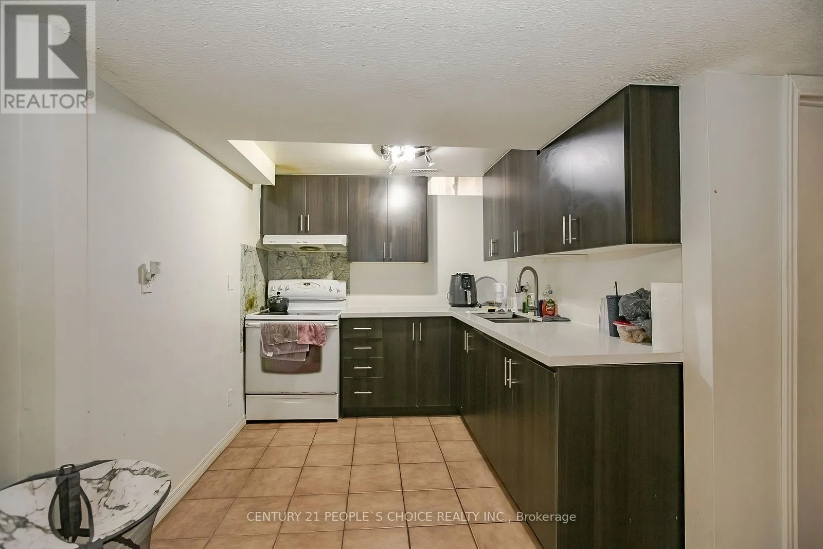 UPPER - 75 LETTY AVENUE