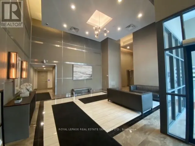 303 - 2490 OLD BRONTE ROAD