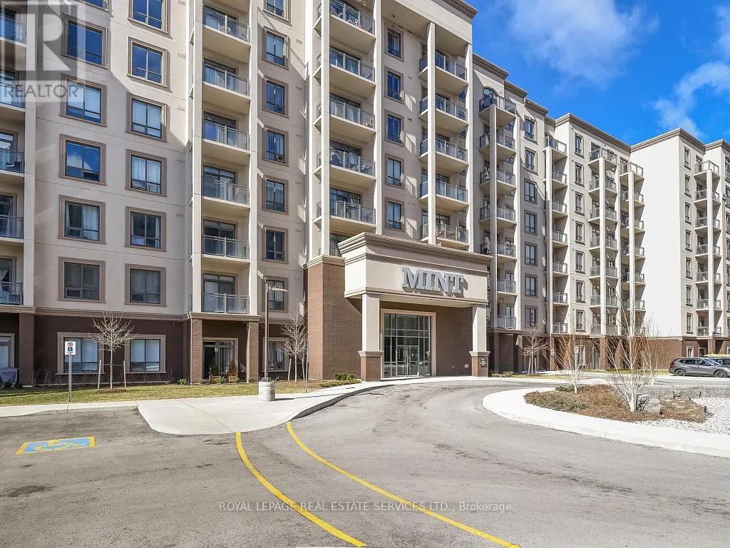 303 - 2490 OLD BRONTE ROAD