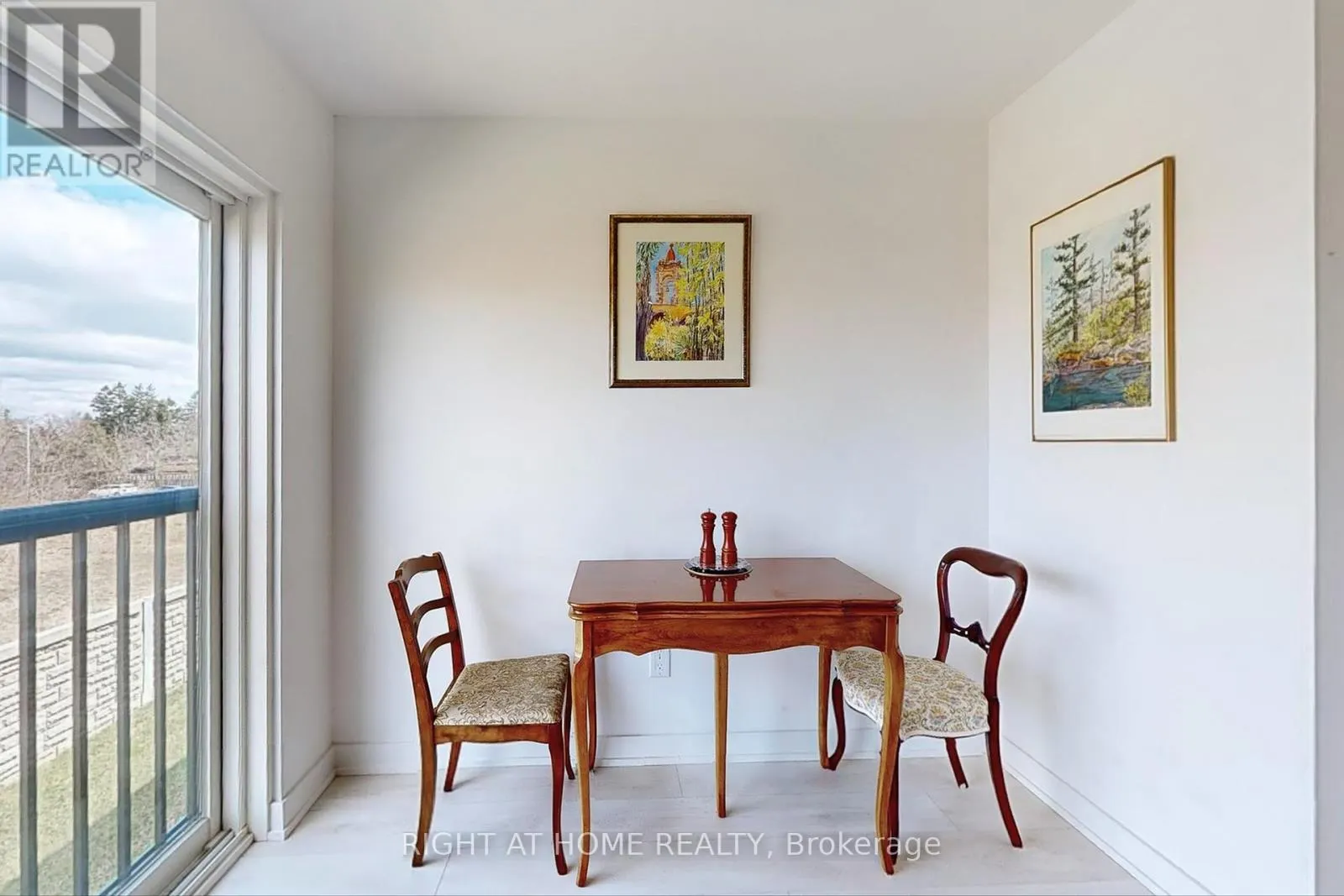 85 - 1121 COOKE BOULEVARD