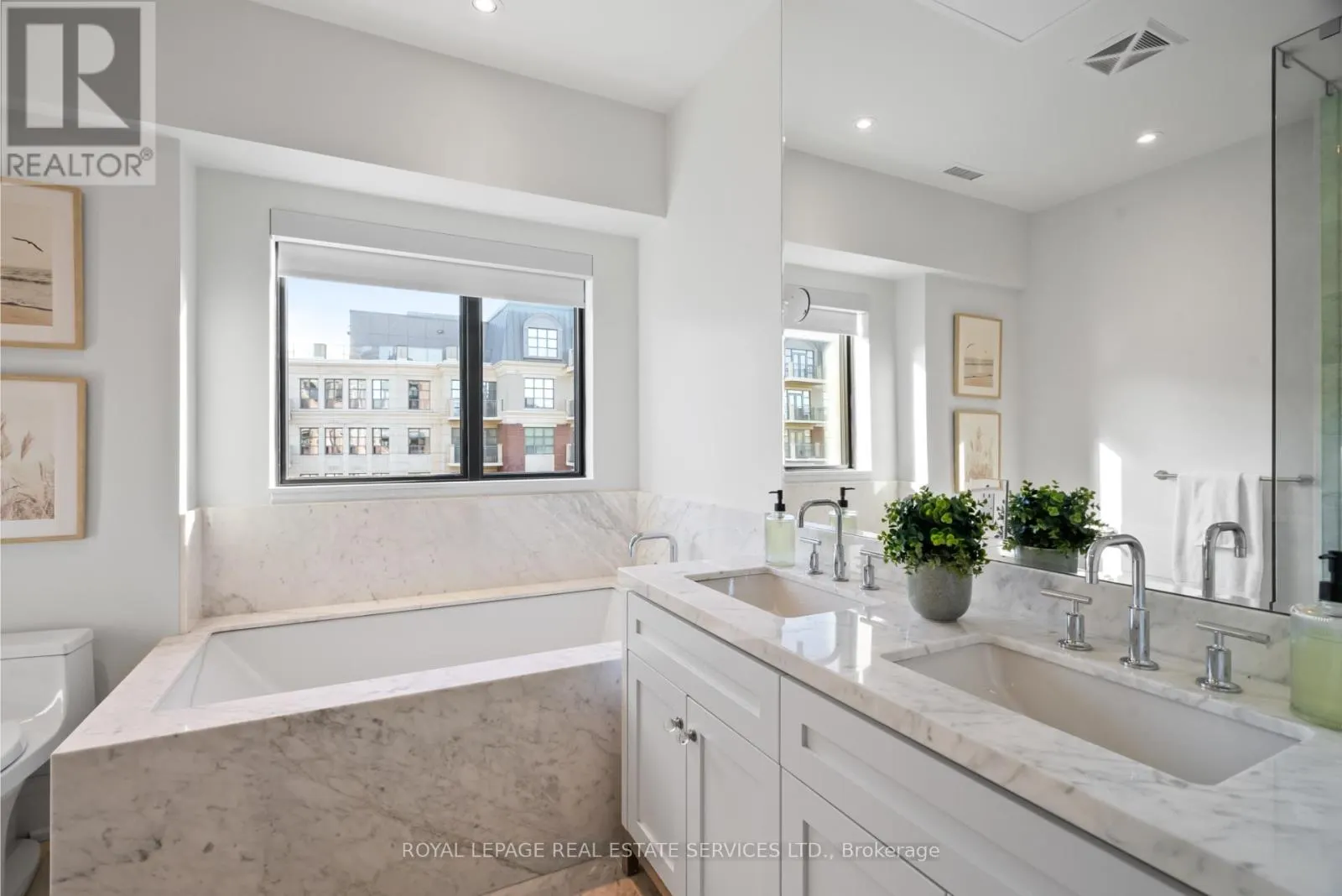 504 - 4 THE KINGSWAY