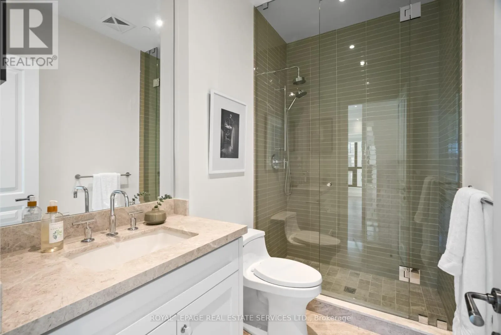 504 - 4 THE KINGSWAY