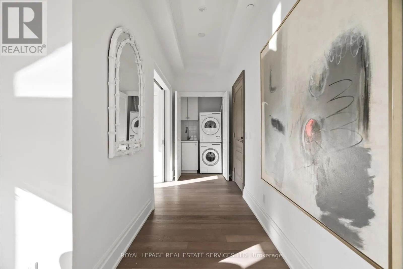 504 - 4 THE KINGSWAY