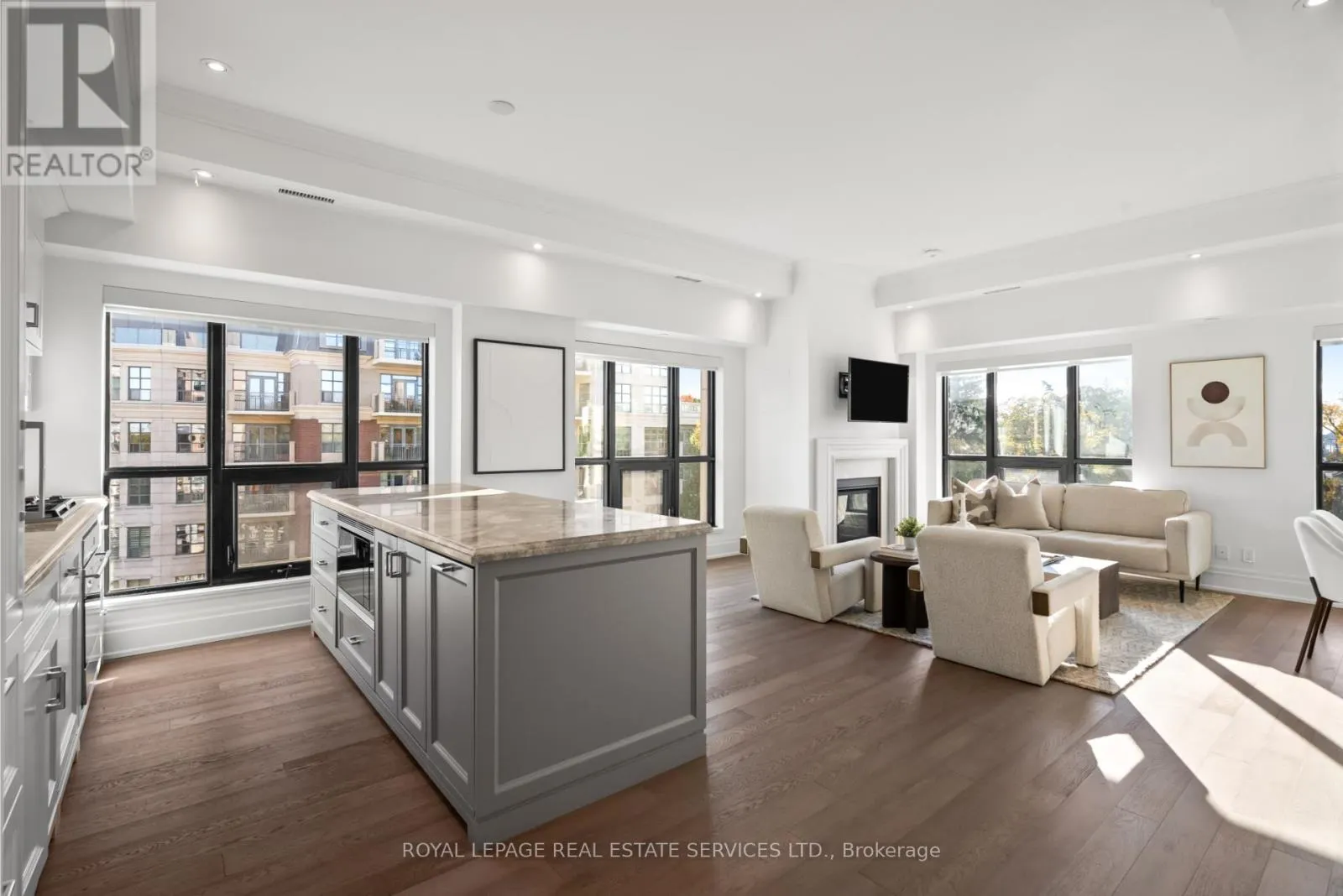 504 - 4 THE KINGSWAY