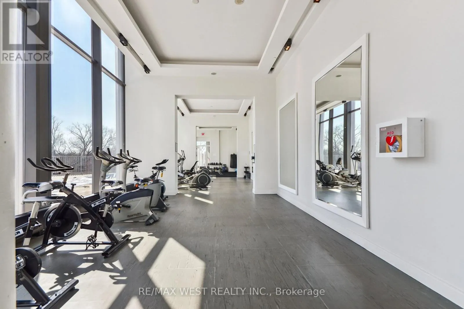 2906 - 88 PARK LAWN ROAD