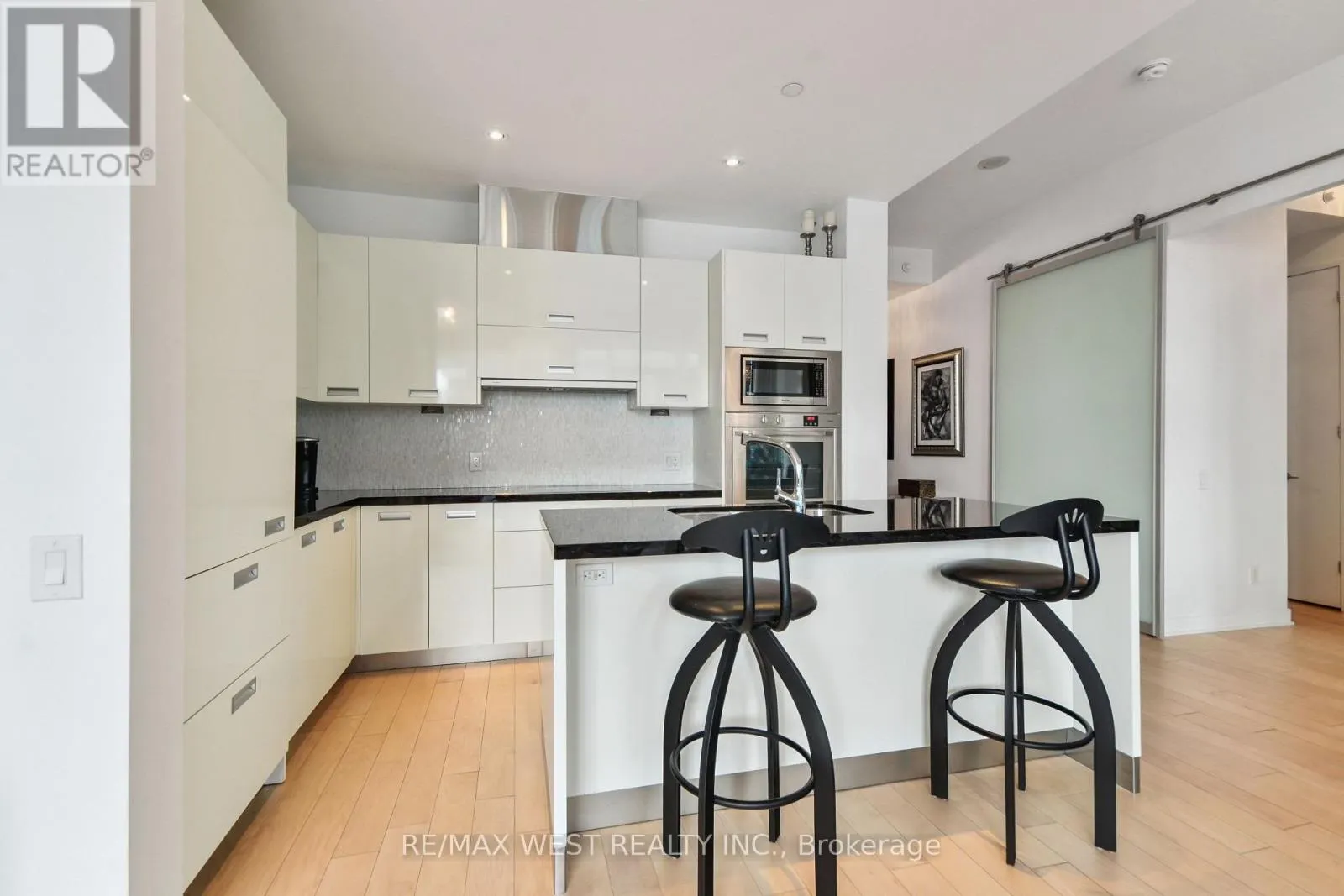 2906 - 88 PARK LAWN ROAD