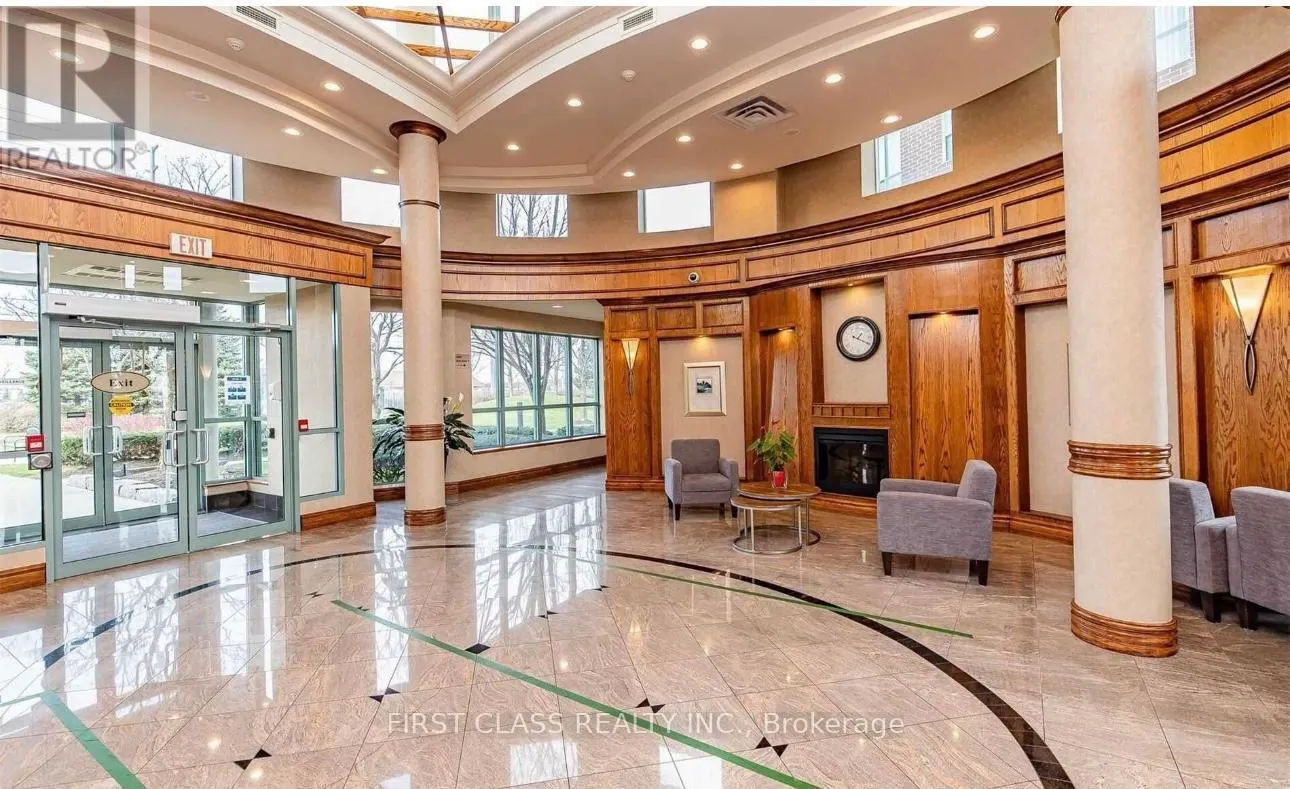 403 - 4889 KIMBERMOUNT AVENUE