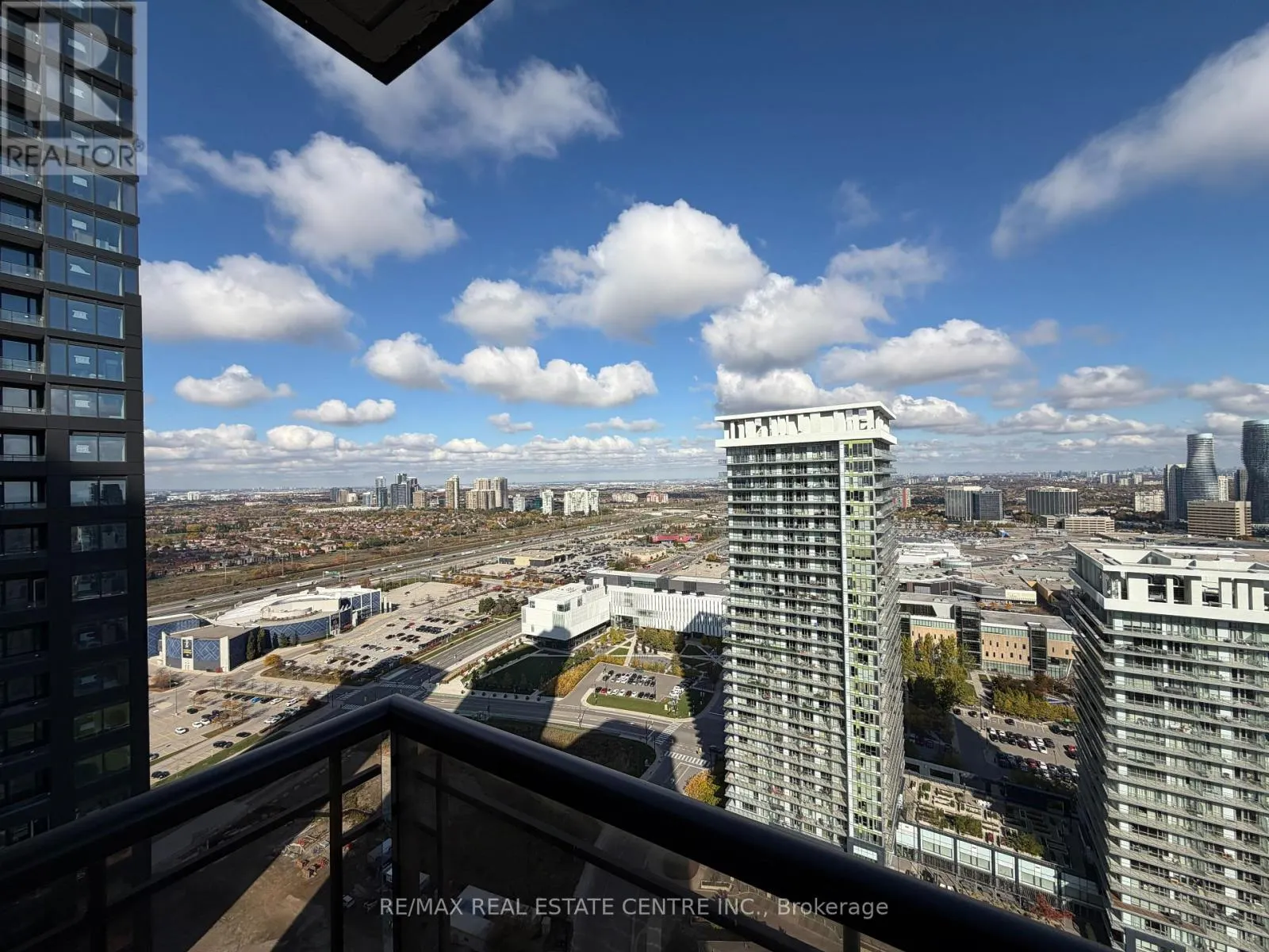 3003 - 385 PRINCE OF WALES DRIVE