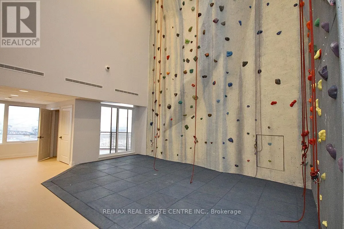 3003 - 385 PRINCE OF WALES DRIVE